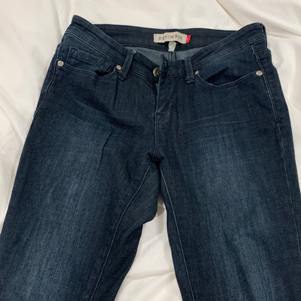 Dark blue/navy denim box jeans